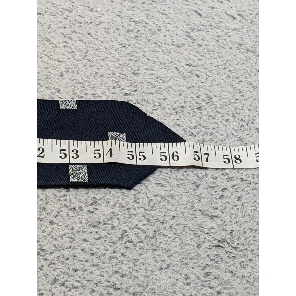 Vtg Free Masons Masonic Tie 3